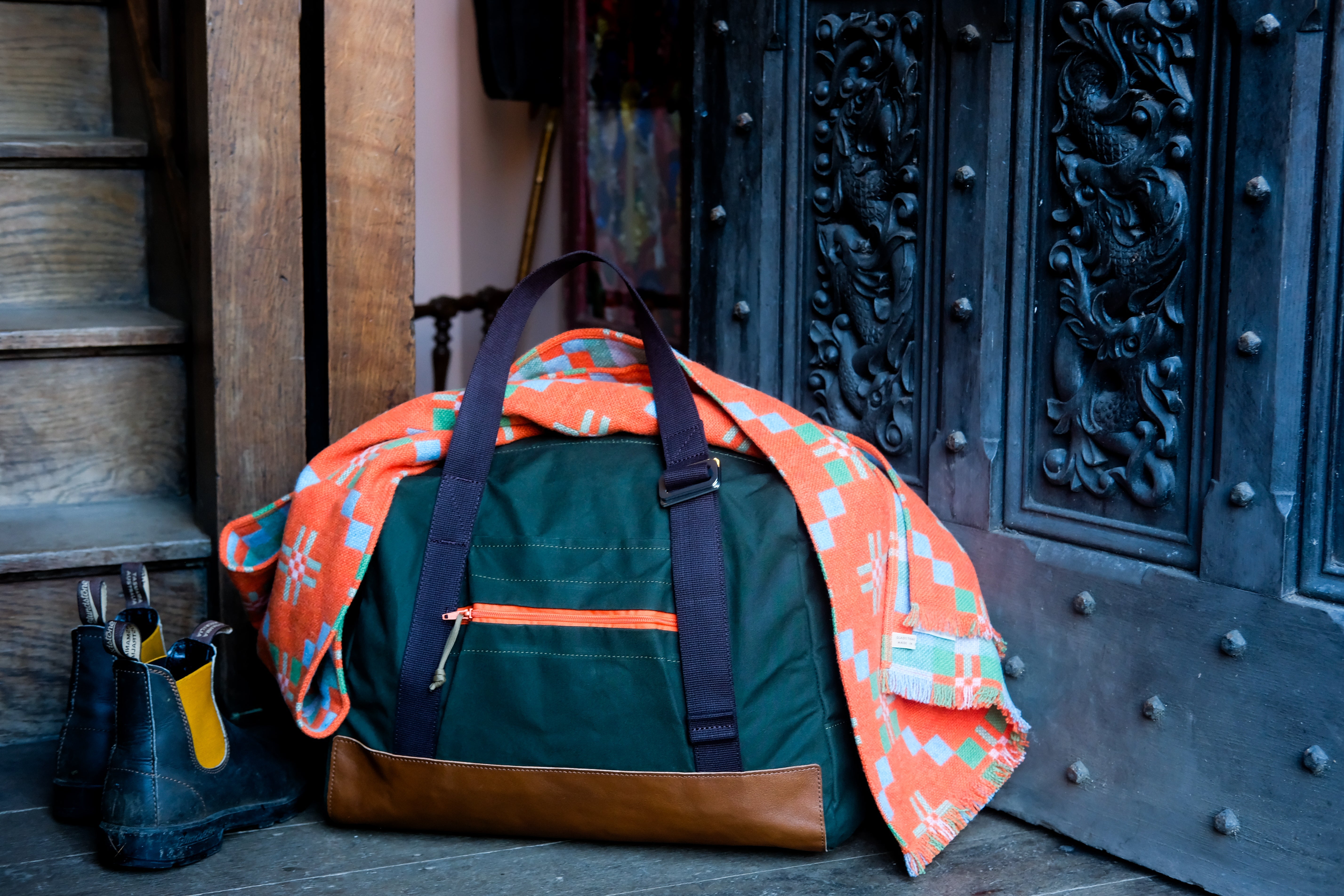 Our newest product, a carry-on bag. A joint project with Francli Craftwear.