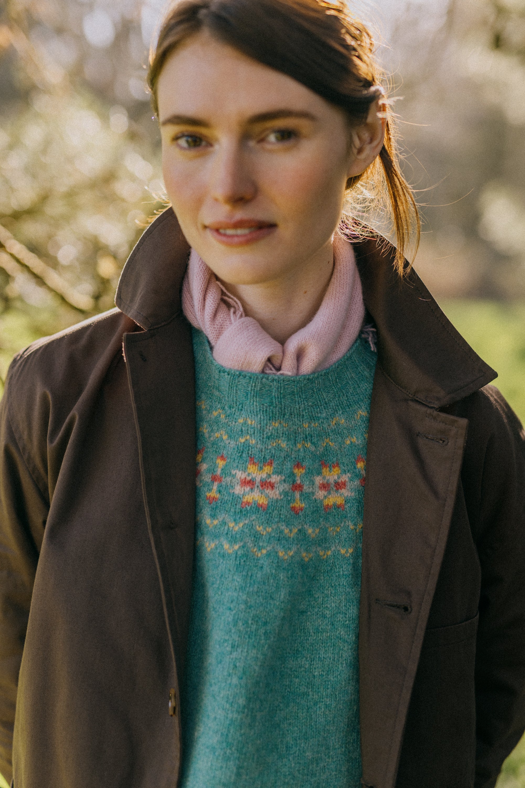 Women’s Cropped Fairisle Yoke Jumper. Blue