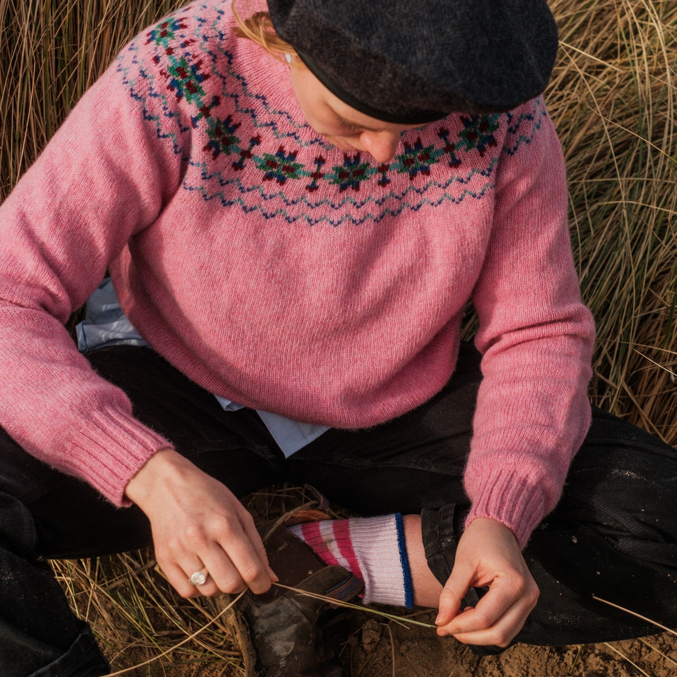 Women’s Cropped Fairisle Yoke Jumper. Pink