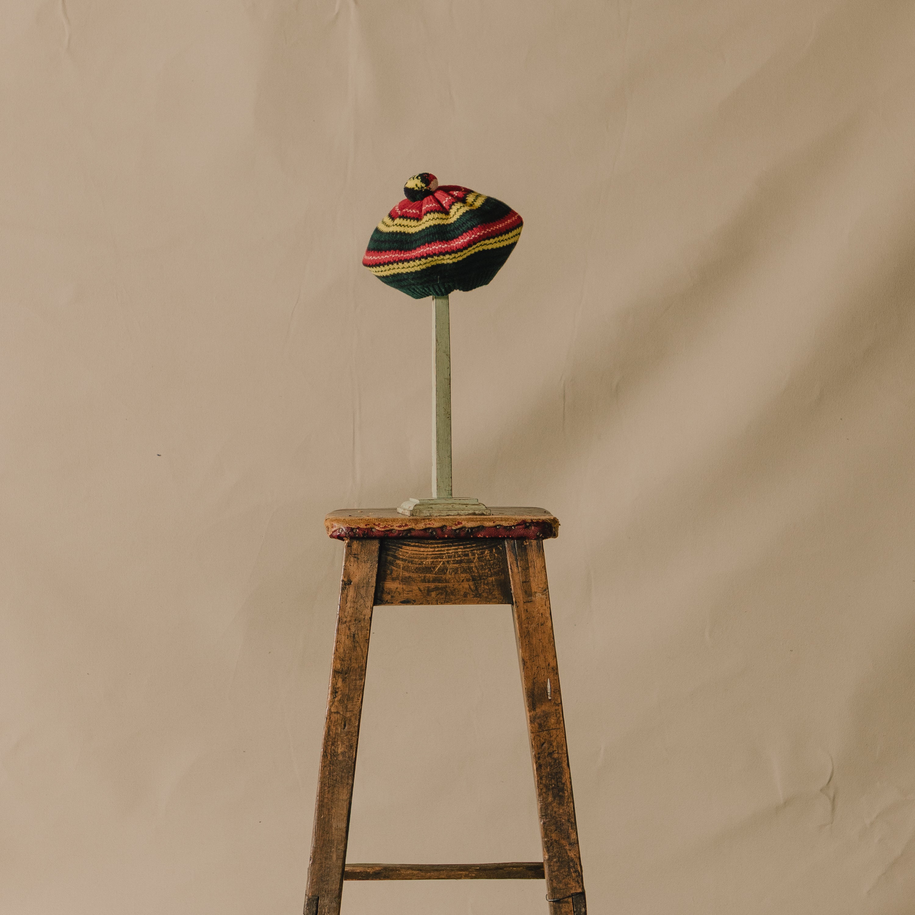 Knitted Tam O'Shanter