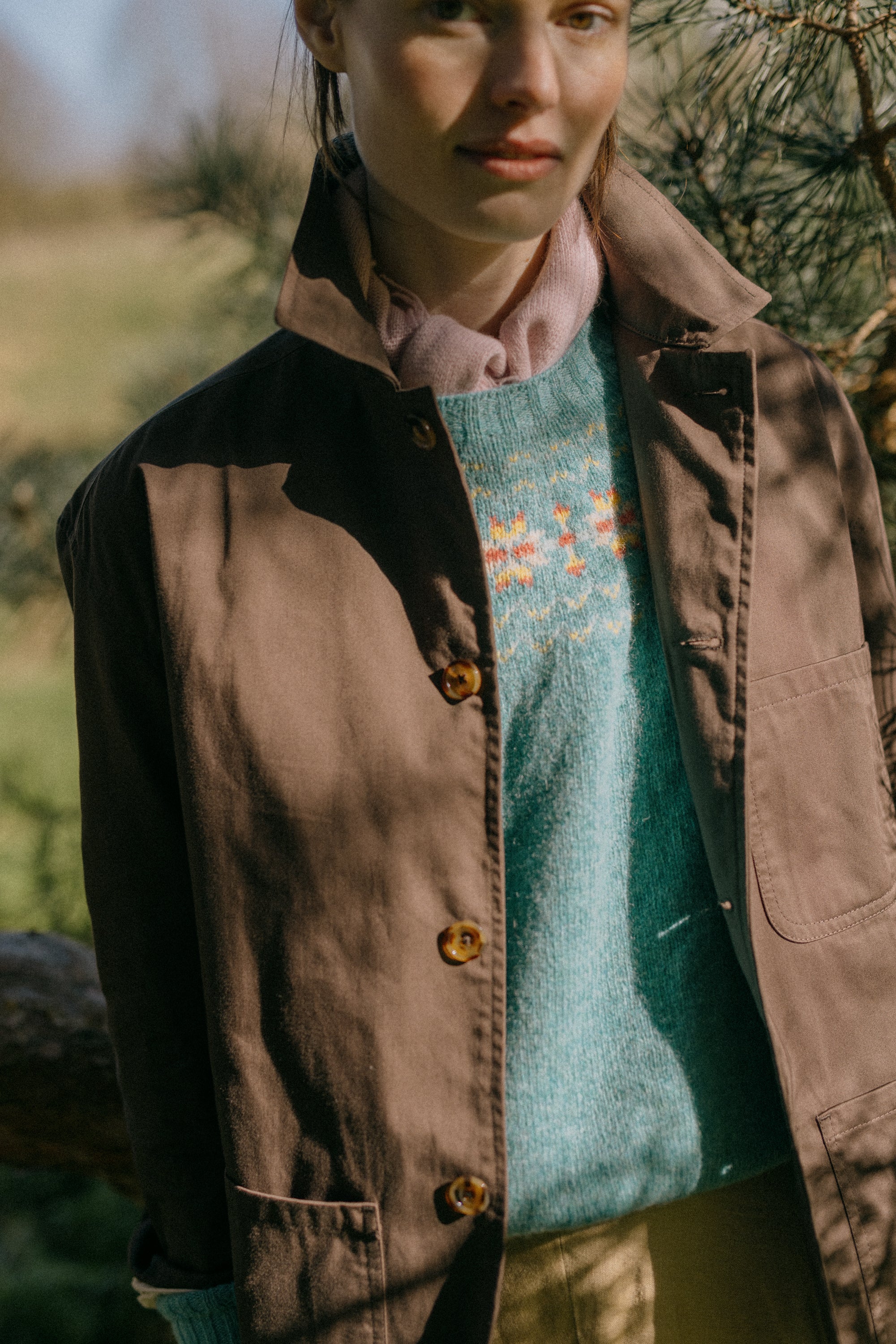 Women’s Cropped Fairisle Yoke Jumper. Blue