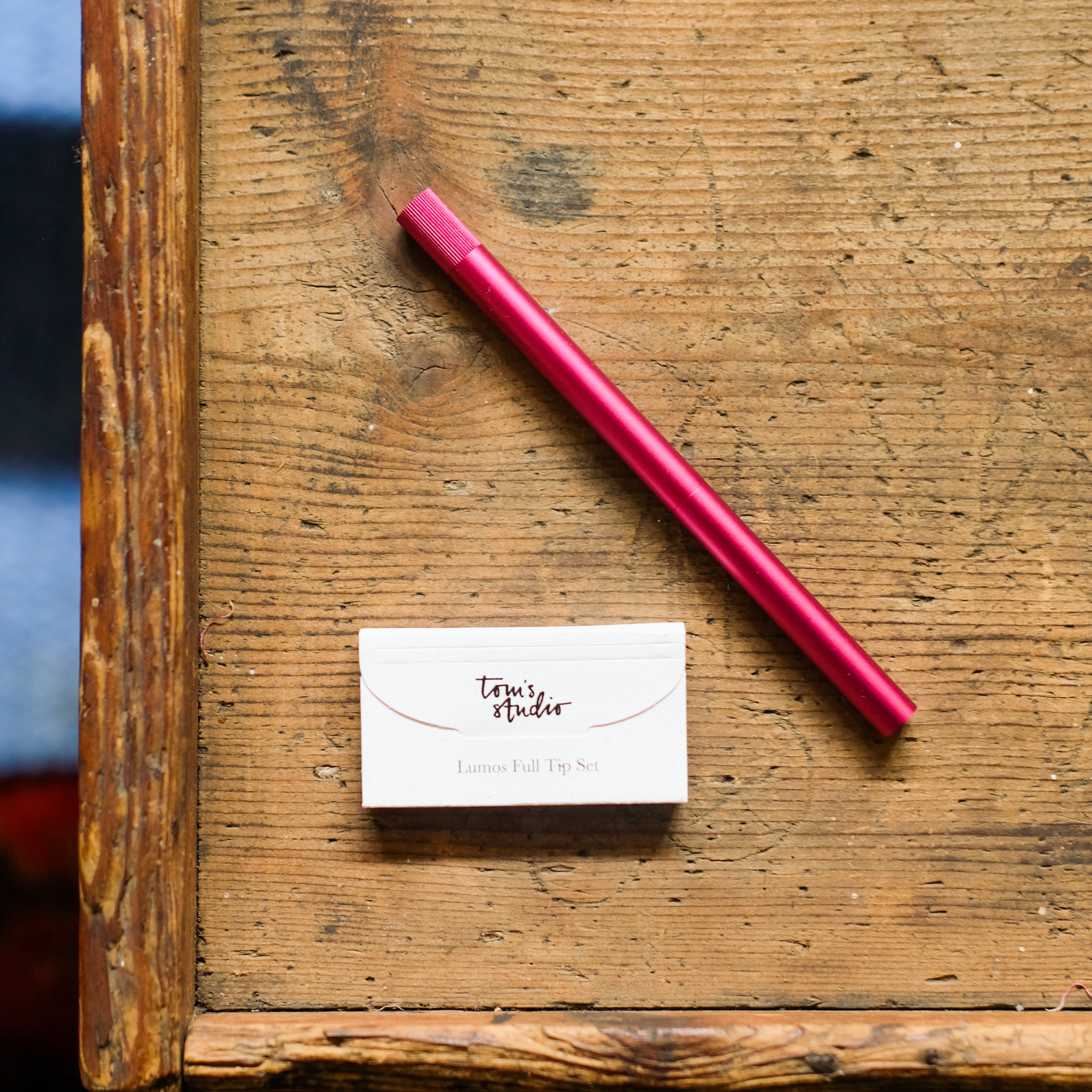 Tom's Studio Lumos Pro Refillable Multi-Tip Pen in Raspberry