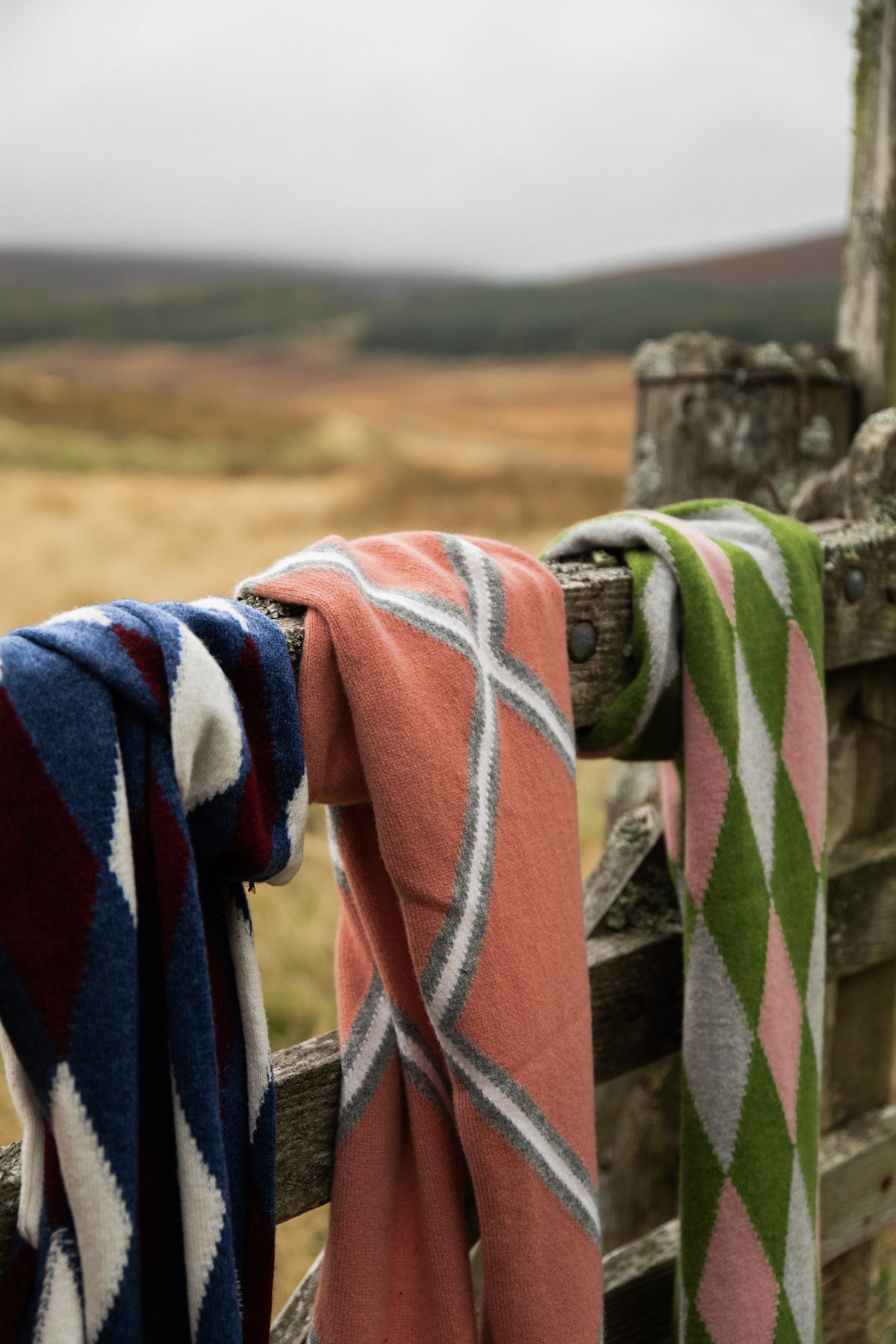 Superfine Wool and Cashmere Scarf
